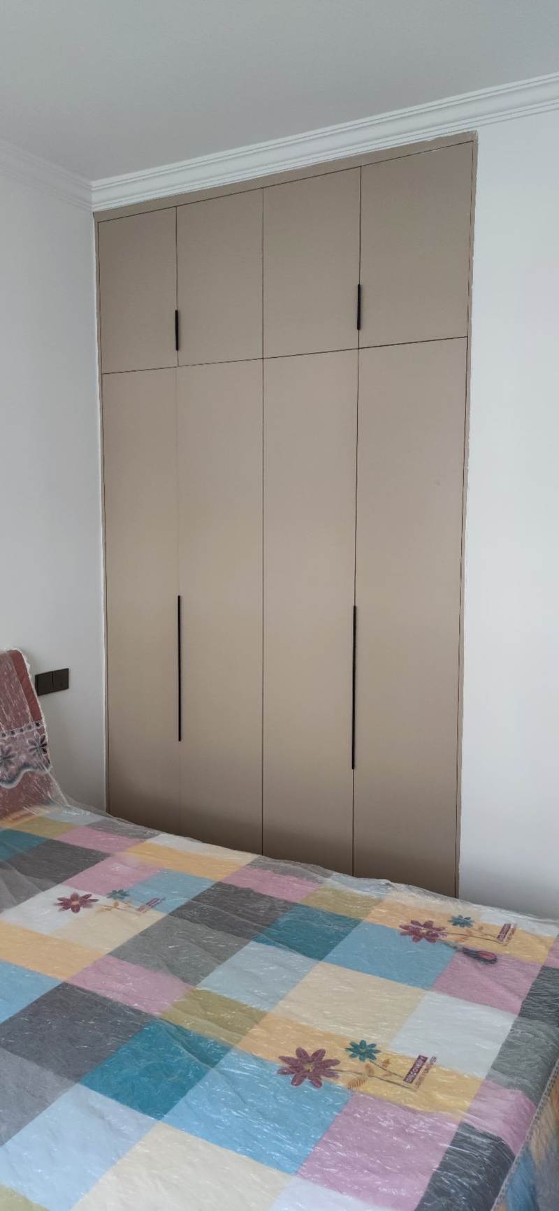 关坪路住房出租，家俱家电齐全，拎包入住